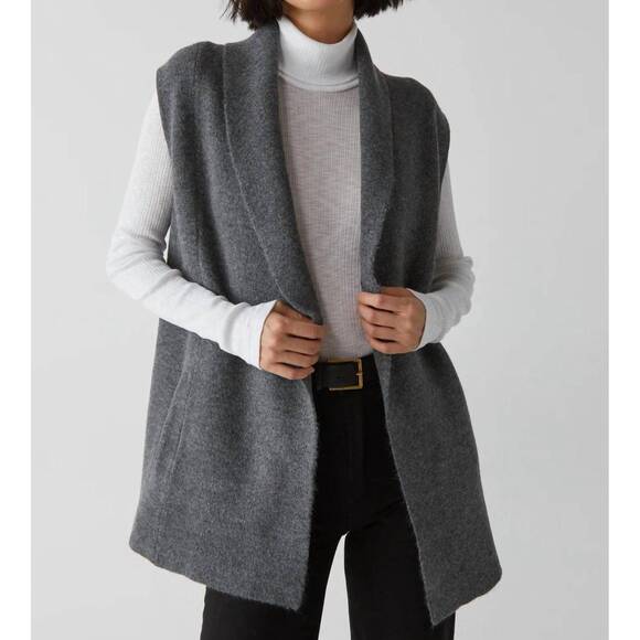 NEW MICHAEL STARS tyler compact collared vest in charcoal